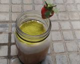 Foto langkah ke 3 dari resep 125. Banana berry smoothies matcha.