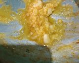 Foto langkah ke 2 dari resep Udang Mentega Saos Asam Manis.