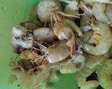 Foto langkah ke 2 dari resep Udang Goreng Mandai.