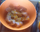 Foto del passaggio 3 della ricetta Persico in salsa agrodolce con uva e scorze d'agrumi