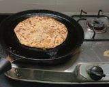 A picture of step 3 of Aloo and cabbage paratha.