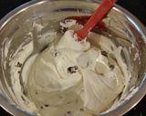 A picture of step 15 of Fresh Berrie Cream Layer Cake.