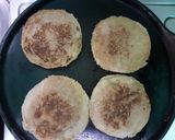 A picture of step 10 of Bread aloo parantha.