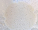 Foto del paso 3 de la receta: Tartaletas de queso y leche condensada de coco 🥥 🍓🫐