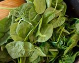 Foto del paso 3 de la receta: Espinacas baby salteadas
