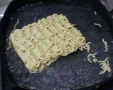 Foto langkah ke 2 dari resep Lumpia Goreng isi rebung+indomie.
