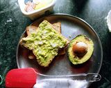 A picture of step 5 of Avocado Grilled Sandwich.