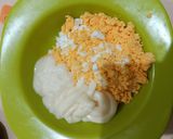 Foto langkah ke 2 dari resep Egg Mayonaise Sandwich.