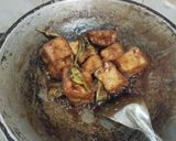Foto langkah ke 4 dari resep Bacem Tahu Coklat.