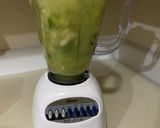صورة لخطوة 2 من وصفة ‏ ‏عصير الفاكهة والخضار الافوكاتو 🥑🥑🥑
