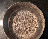 A picture of step 4 of Rooh Afza custard with chia seeds.