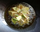 Foto langkah ke 1 dari resep Tongkol Terong Pedas Kuah Santan.