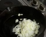 Foto del paso 1 de la receta: Huevos en aprietos