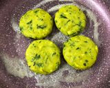 A picture of step 3 of Masala Pattice Pav.