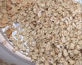 A picture of step 2 of Rhubarb and almond bircher muesli.