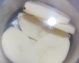 Foto del paso 4 de la receta: Caldo De Huevo Con Bizcochos