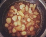 Foto langkah ke 3 dari resep Semur kentang & telur puyuh.