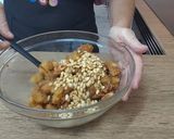 Foto del paso 3 de la receta Strudel de manzana y piñones