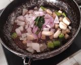 A picture of step 5 of Bun Dosa Kerala Style with Chutney.