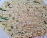 Foto del passaggio 8 della ricetta Risotto agli asparagi