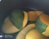 A picture of step 1 of Mango jam.