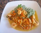 Foto del paso 7 de la receta: Mariscos con leche de coco y arroz verde. #caminodesabores