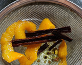 Foto del paso 5 de la receta: 🍐🪻 Peras al almíbar de azafrán + Tarta de peras al azafrán - Dos recetas en una 🪻🍐