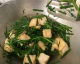 Foto langkah ke 5 dari resep Tahu Cah Kucai [Non Halal].