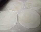 A picture of step 8 of Frozen paratha.