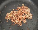 Foto del paso 2 de la receta: Arroz a la Paella de Pulpo Con Mayonesa de Ajo Dorado y Salsa de Humo
