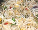 A picture of step 5 of Boil spaghettis.