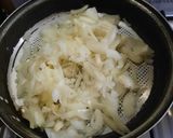 Foto del paso 3 de la receta: Hígado con cebolla y rúcula