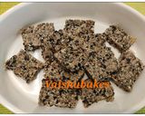 A picture of step 7 of Oats Choco Yoga Bars.