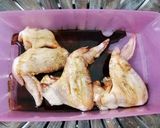 Gambar langkah 2 resipi Ayam Madu Patah Sayap.