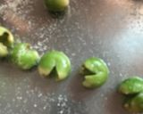 ગુંદા નું ભરેલું શાક (Gunda Stuffed Shak Recipe in Gujarati) રેસીપી સ્ટેપ1ફોટો