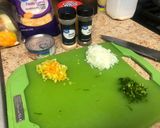 Foto del paso 1 de la receta: Dip de pollo y queso con bacon bits a lo Chef G💪🏾🔥🇵🇷👨🏾‍🍳