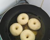 Foto langkah ke 7 dari resep Donat ekonomis (no egg, no potato).