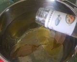 Foto del paso 2 de la receta Tallarines fritos con gambas en salsa de soja