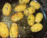 कटलेट (cutlet recipe in marathi) रेसिपी स्टेप 3 फोटो 