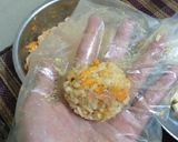 Foto langkah ke 2 dari resep Cheesy Rice Ball.
