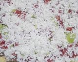 صورة لخطوة 3 من وصفة بيتزا باللحمه 😋