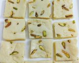 A picture of step 7 of Coconut milk powder burfi.