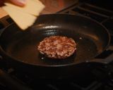 A picture of step 9 of Bacon jam burger.