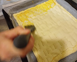 Foto del paso 4 de la receta: Empanada de atún