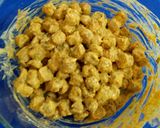 A picture of step 3 of Soya Chunks Gravy.