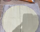 Une image de l'étape 2 de Triangles fourrés au Lardons et à la Mimolette.