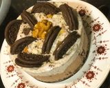 A picture of step 12 of Eggless: Oreo Chocolate Vanilla Ice Cream Cake.