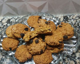 Foto del paso 4 de la receta: Galletitas avena, zanahorias y pasas!!