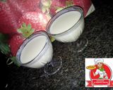 A picture of step 2 of Homemade yogurt.
