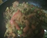 A picture of step 3 of Dalia oats veggies.
